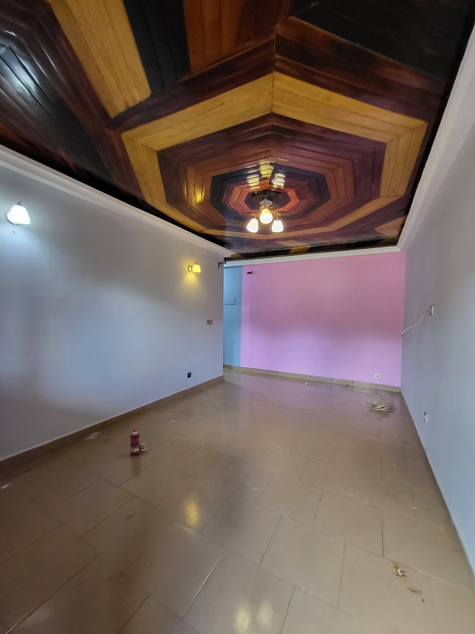 STUDIO MODERNE À LOUER À DAMAS SAINT MARY