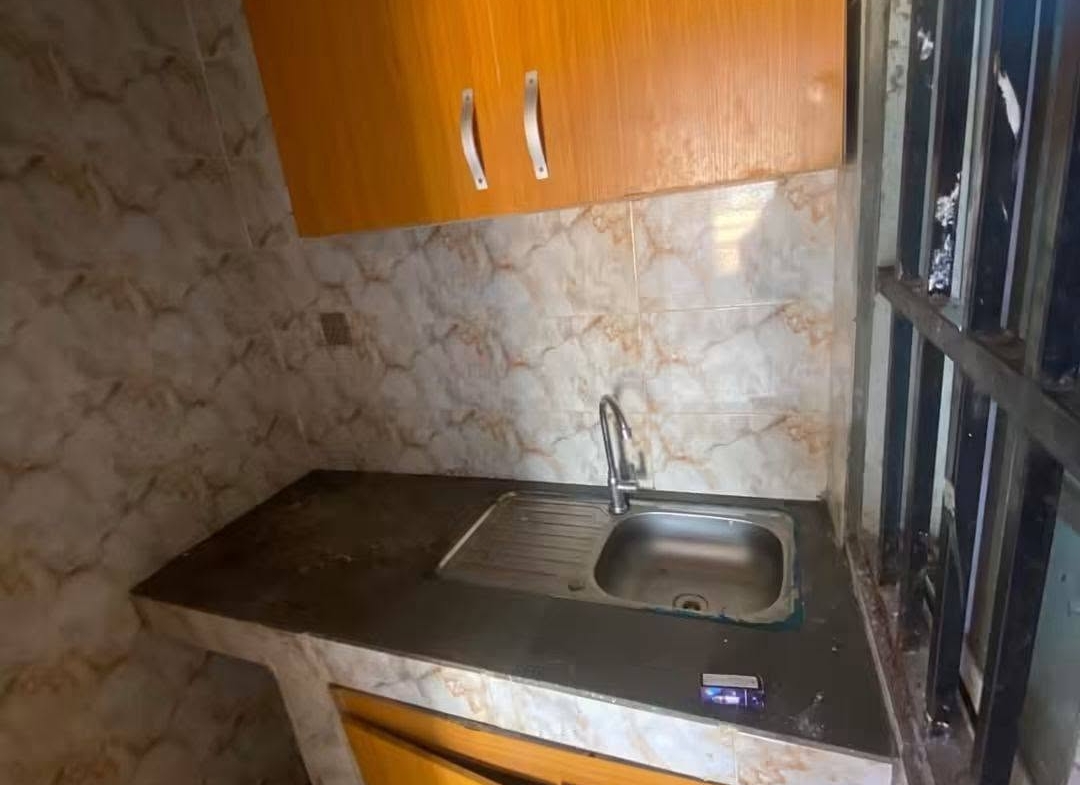 Studio Standard groupe électrogène forage prépayé, Jouvence Yaoundé