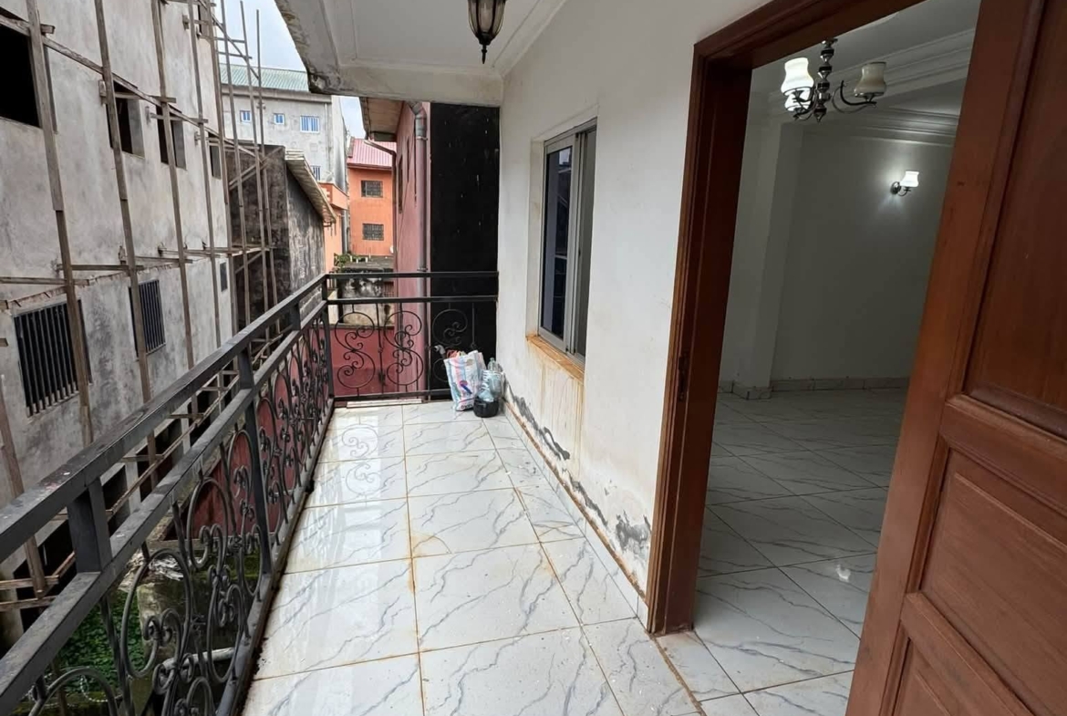 Mignon Studio Moderne à Louer à Yaoundé Mendong 90000 FCFA