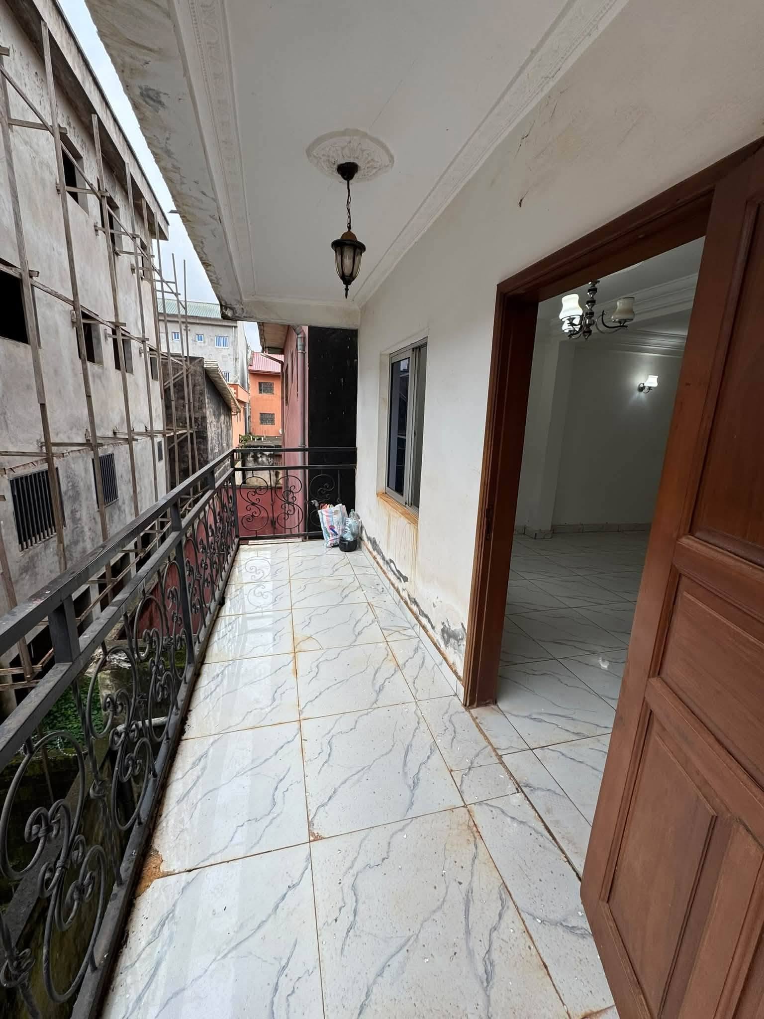 Mignon Studio Moderne à Louer à Yaoundé Mendong 90000 FCFA