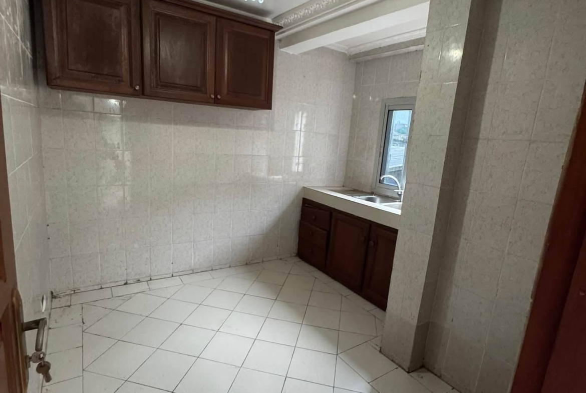 Mignon Studio Moderne à Louer à Yaoundé Mendong 90000 FCFA