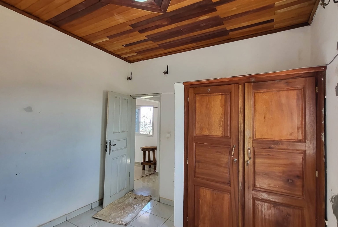 Studio moderne bon standing à louer à Yaoundé Nsam Obam