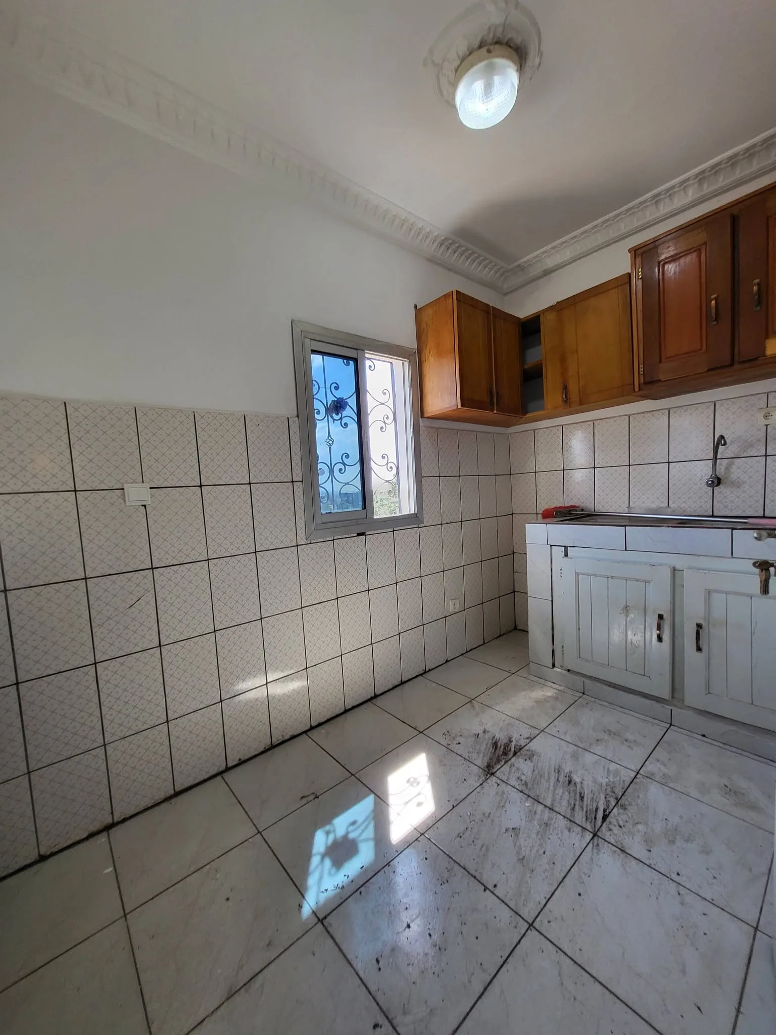 Studio moderne bon standing à louer à Yaoundé Nsam Obam