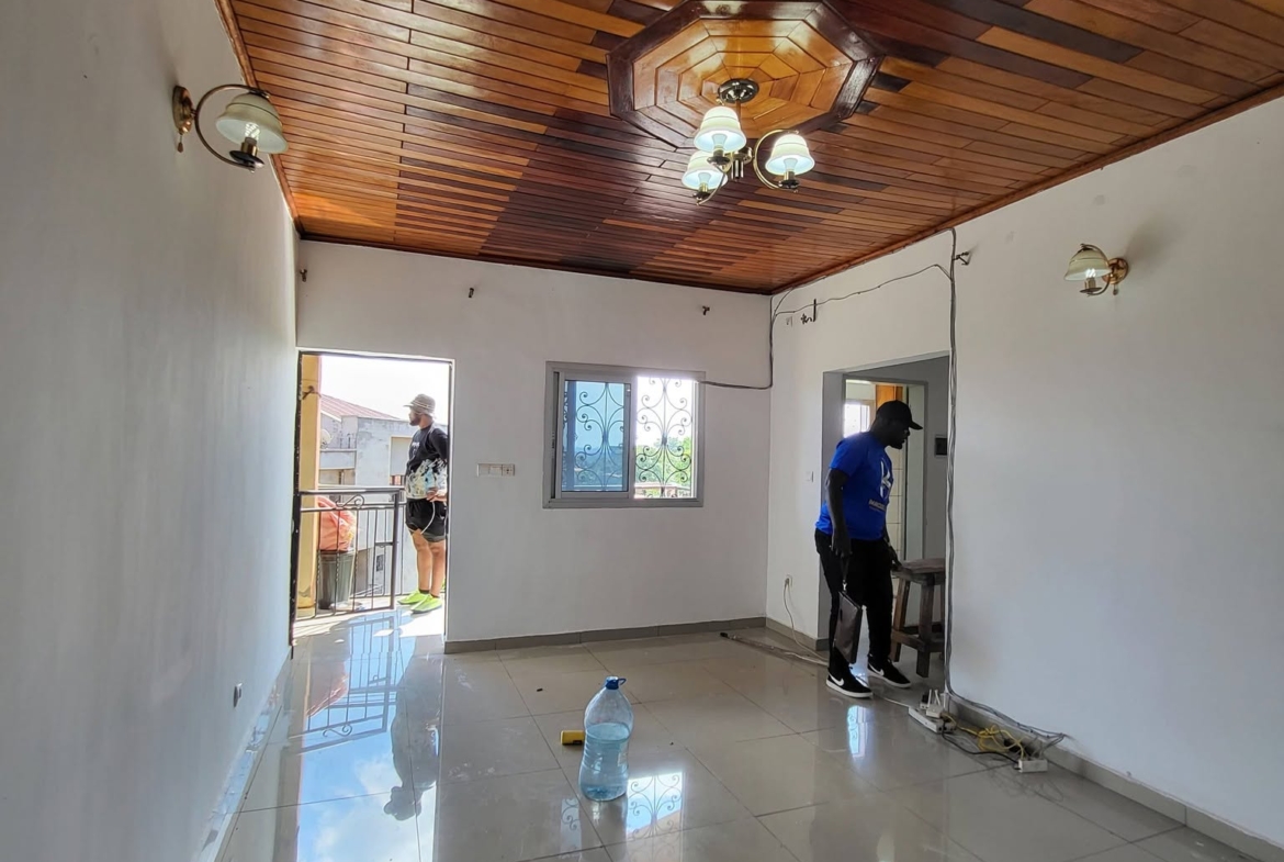 Studio moderne bon standing à louer à Yaoundé Nsam Obam