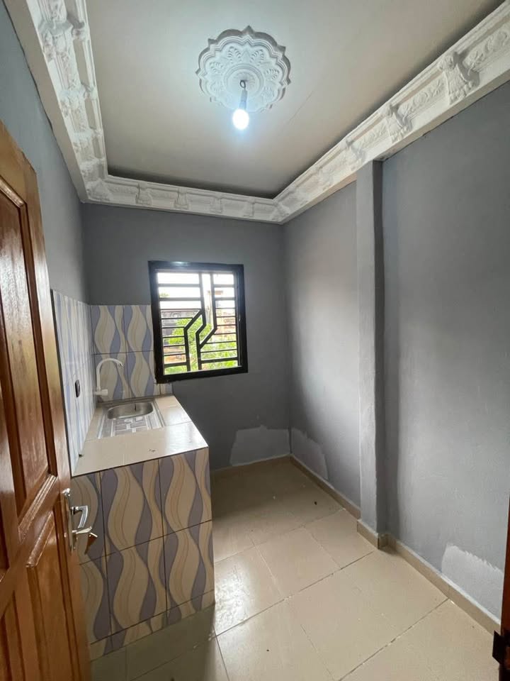 Studio moderne à louer à Yaoundé Nkoabang 60000FCFA