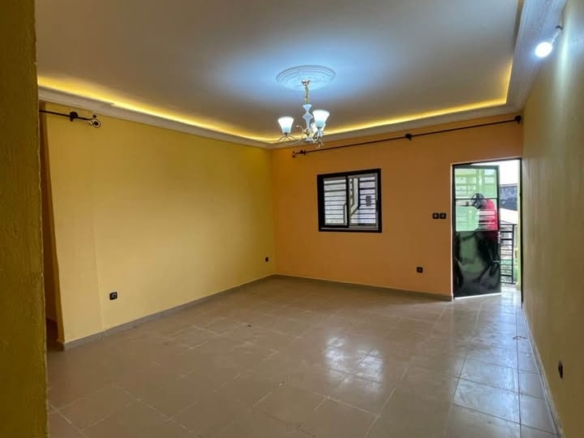Studio moderne à louer à Yaoundé Nkoabang 60000FCFA