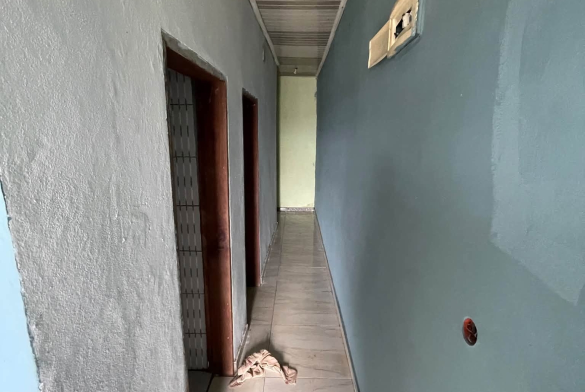 Studio moderne situé à Odza Auberge bleue en bordure de route