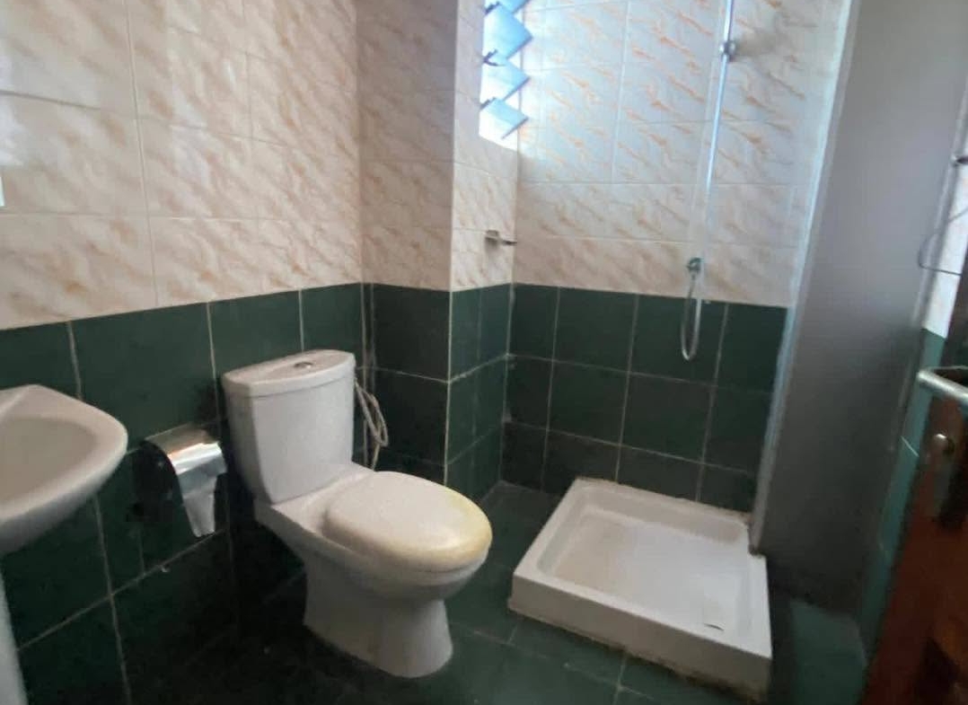 APPARTEMENT SPACIEUX À LOUER À BONAPRISO 500000FCFA