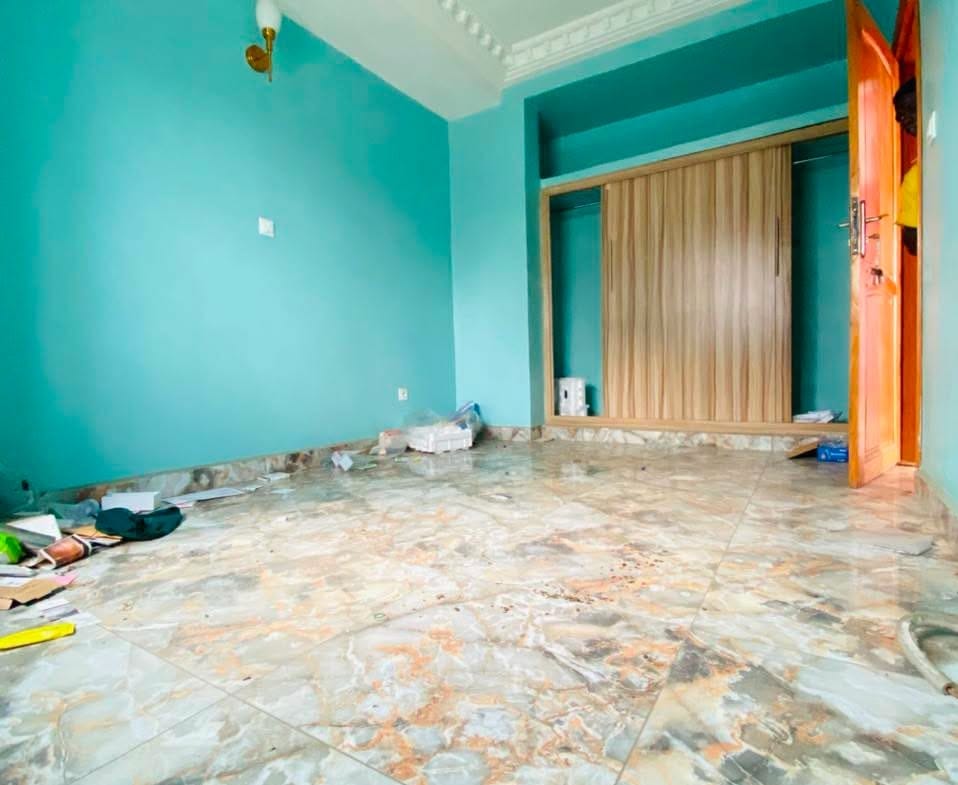 APPARTEMENT HAUT STANDING À LOUER À KM5, DOUALA