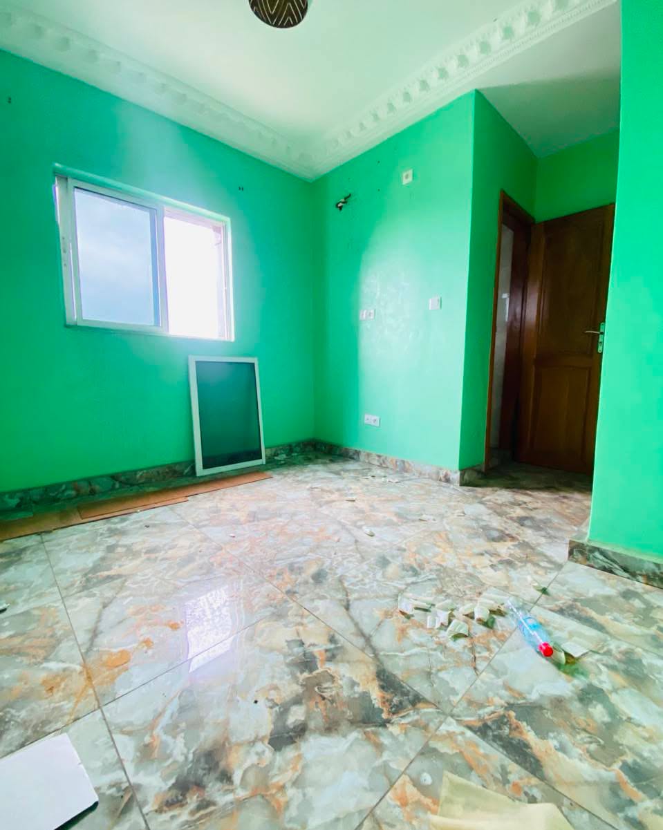 APPARTEMENT HAUT STANDING À LOUER À KM5, DOUALA