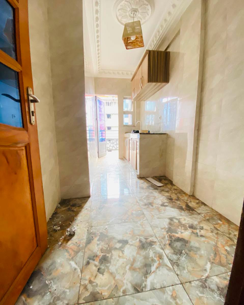 APPARTEMENT HAUT STANDING À LOUER À KM5, DOUALA