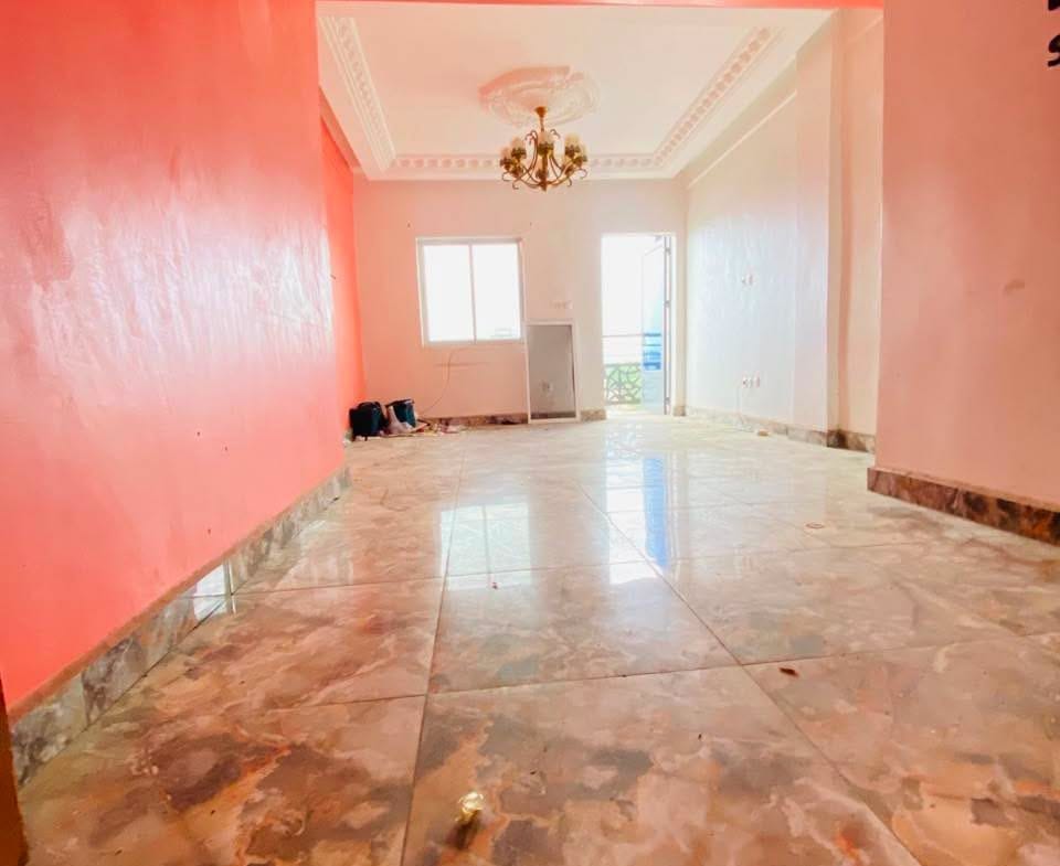 APPARTEMENT HAUT STANDING À LOUER À KM5, DOUALA