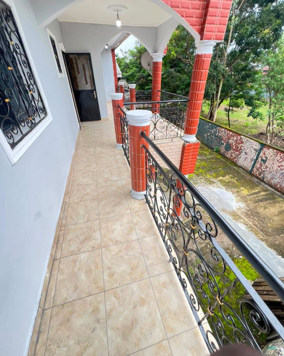 VASTE APPARTEMENT HAUT STANDING 3 CHAMBRES KOTTO MBANGUÈ