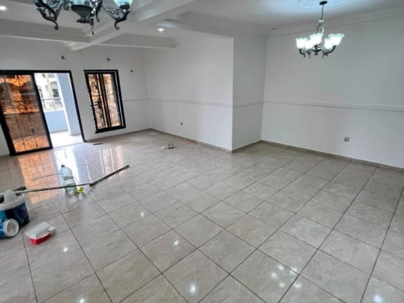 VASTE APPARTEMENT HAUT STANDING 3 CHAMBRES KOTTO MBANGUÈ