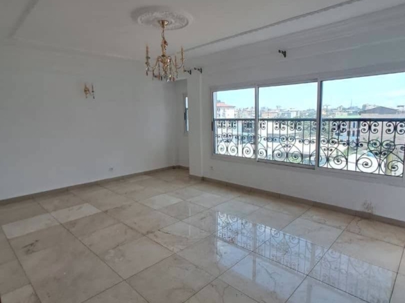 APPARTEMENT EN REMBOURSEMENT À MAKEPÈ 200000FCFA