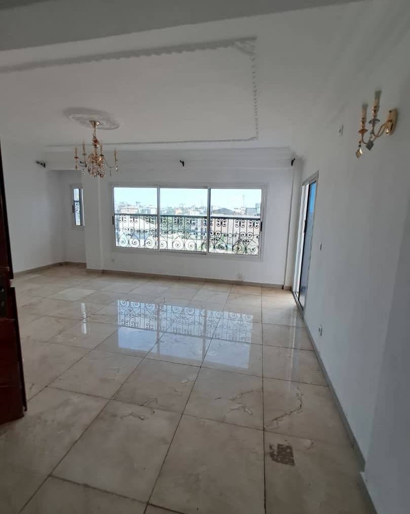 APPARTEMENT EN REMBOURSEMENT À MAKEPÈ 200000FCFA