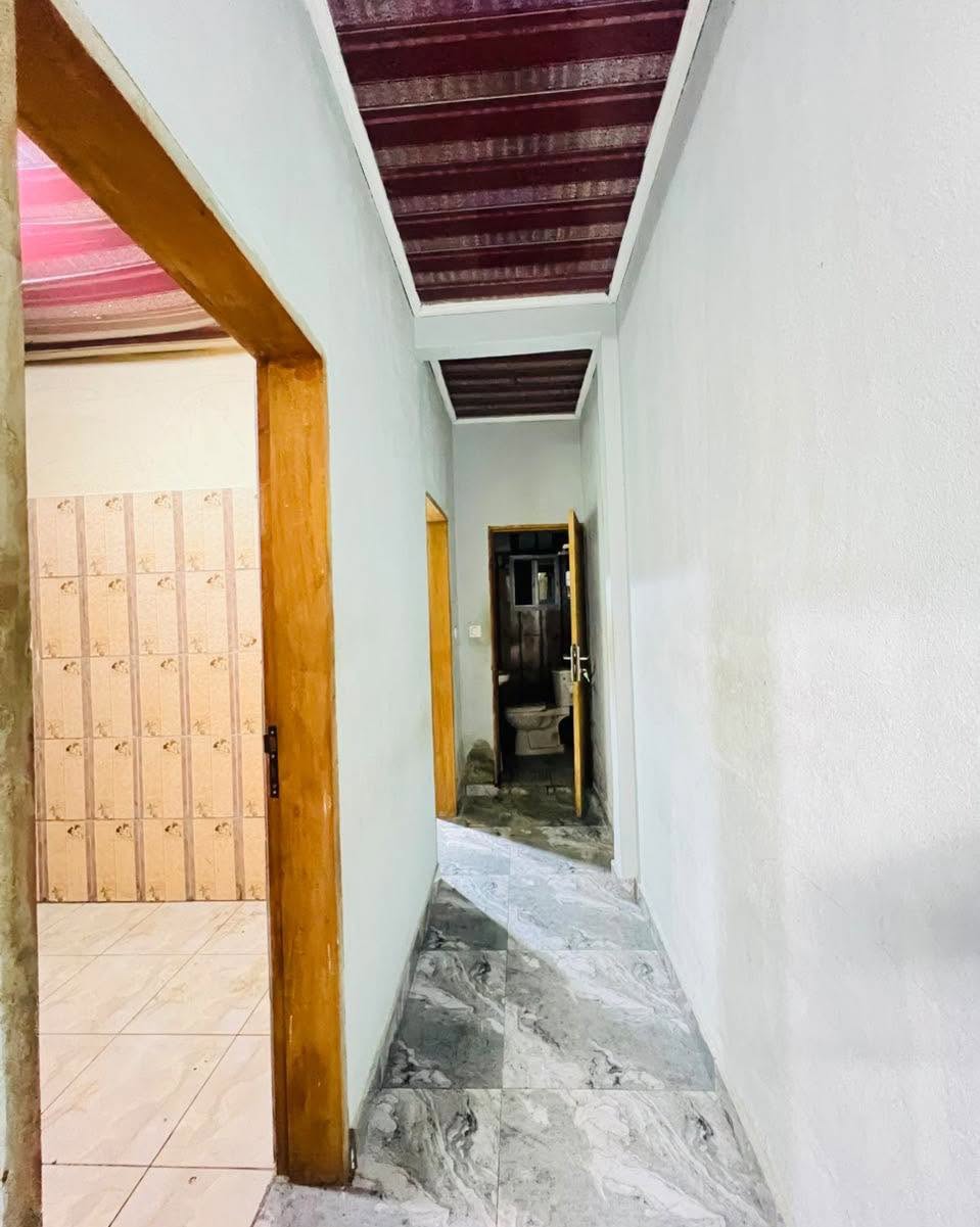Studio moderne à louer à Logbessou staion Nickel Oil 70000 FCFA