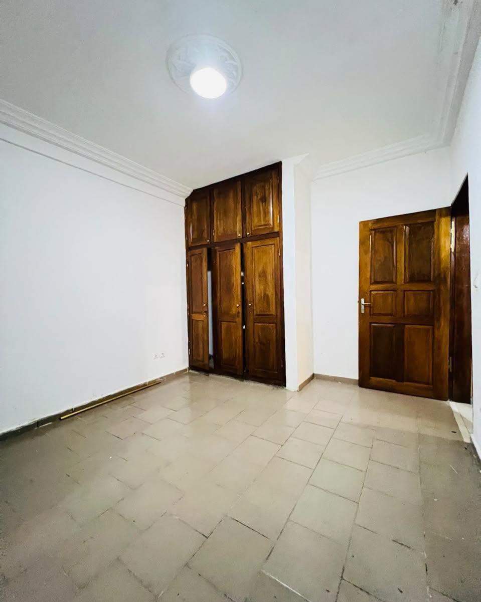 DOUALA MAKEPE STUDIO MODERNE 110000 FCFA