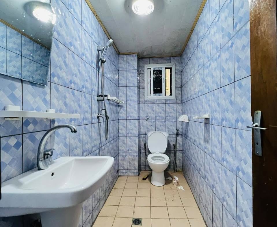 DOUALA MAKEPE STUDIO MODERNE 110000 FCFA