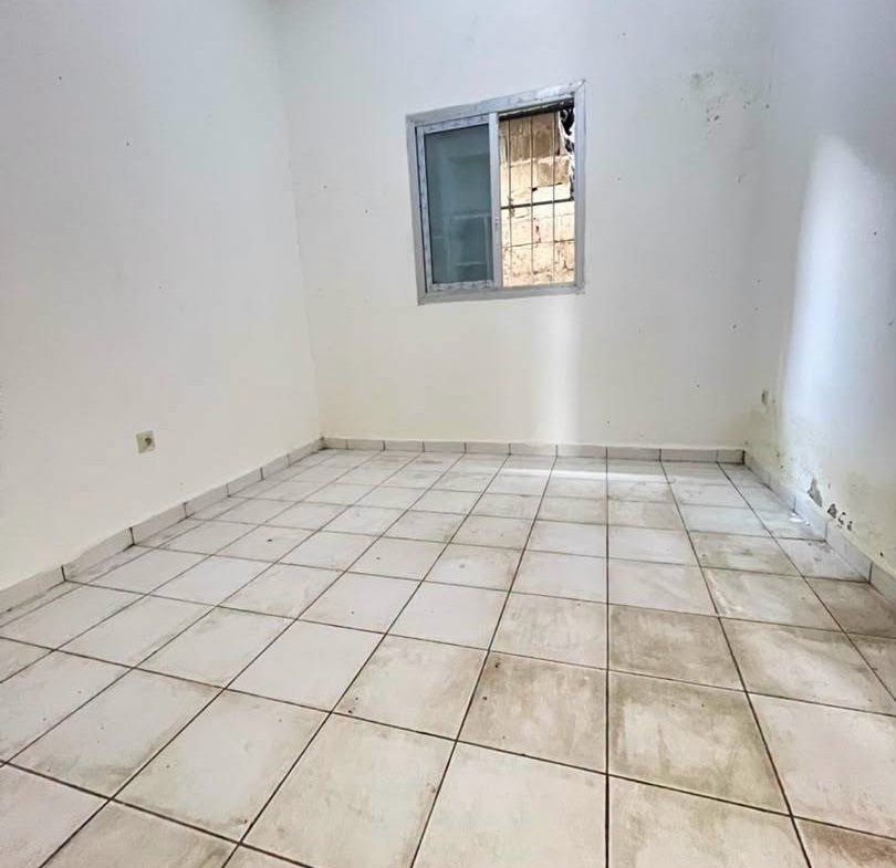 appartement moderne spacieux staffé Logpom 100000fcfa