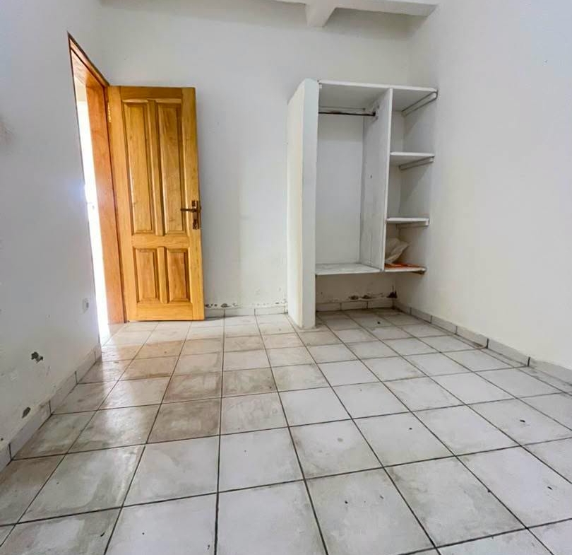 appartement moderne spacieux staffé Logpom 100000fcfa