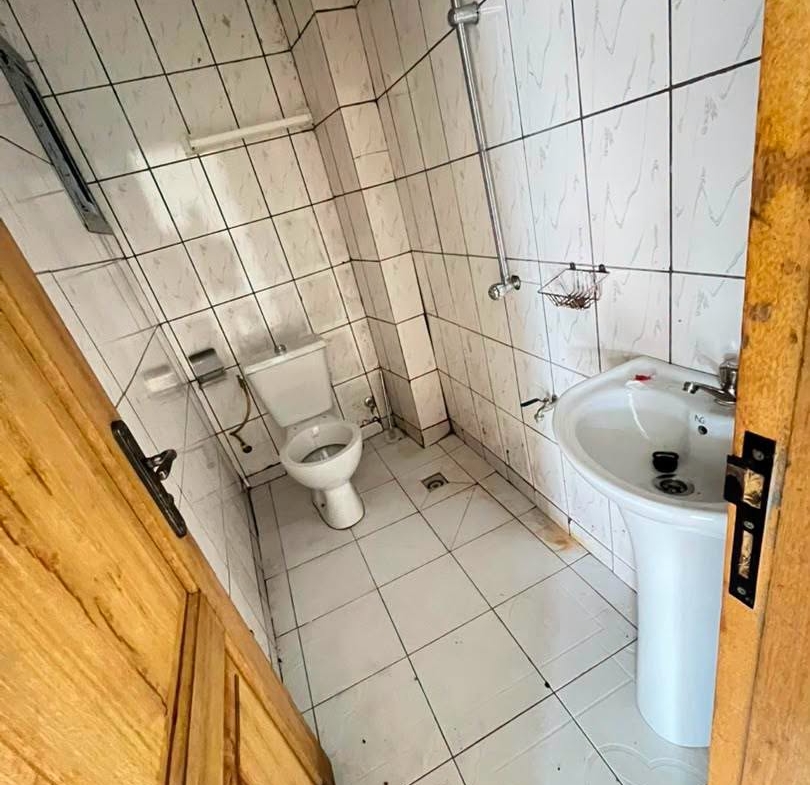 appartement moderne spacieux staffé Logpom 100000fcfa