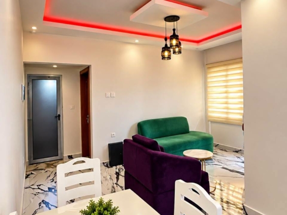 Studio neuf et moderne situé à Akwa Nord 150000 fcfa