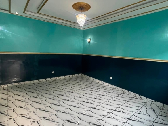 Appartement disponible dans un camp de 2 personnes à Djamboutou Garoua