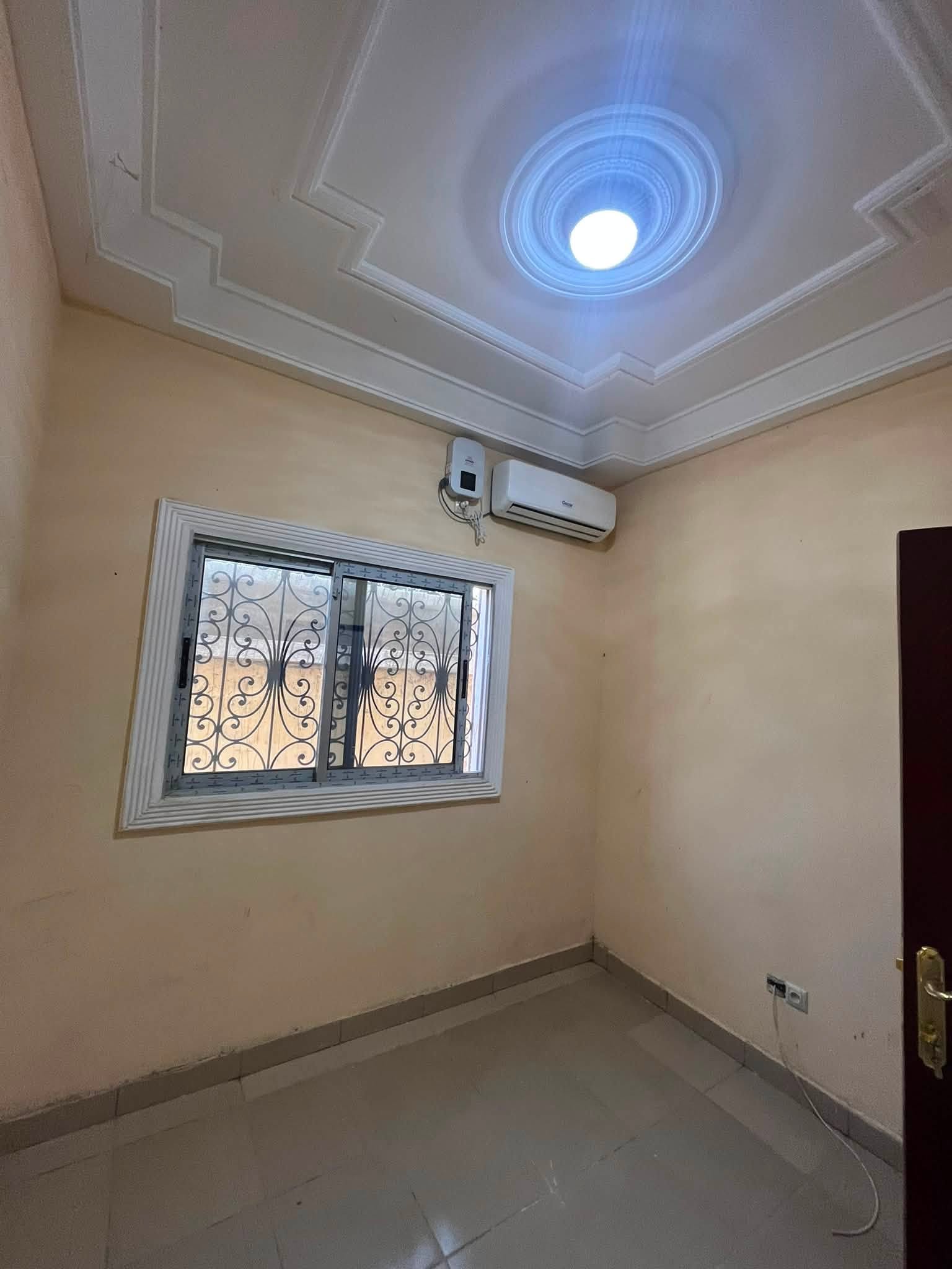 Appartement 4 chambres dans un Camp à Marouaré, Garoua