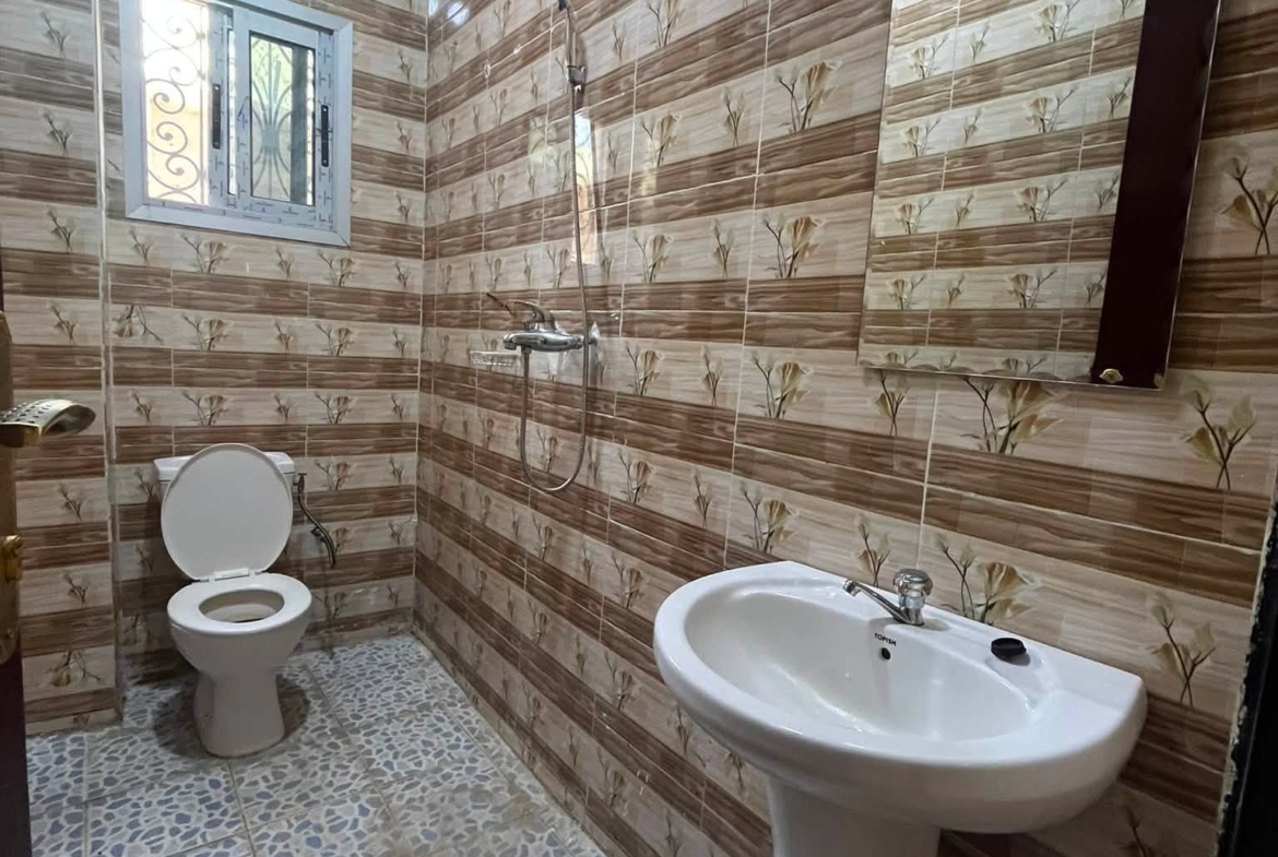 Appartement 4 chambres dans un Camp à Marouaré, Garoua