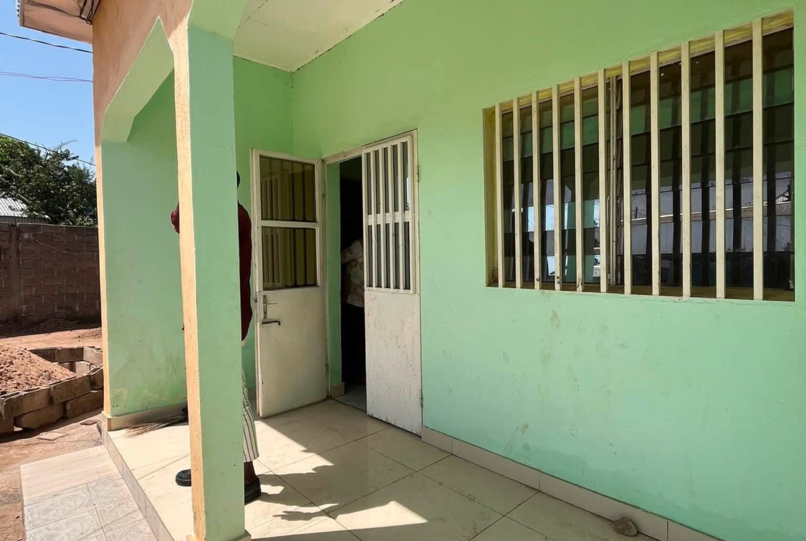 Studio dans un camp à Djamboutou Garoua 50000fcfa
