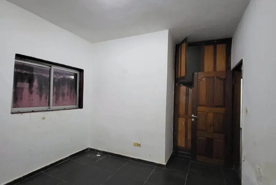 Appartement confortable 2 chambres à louer à Shell Nsimeyong