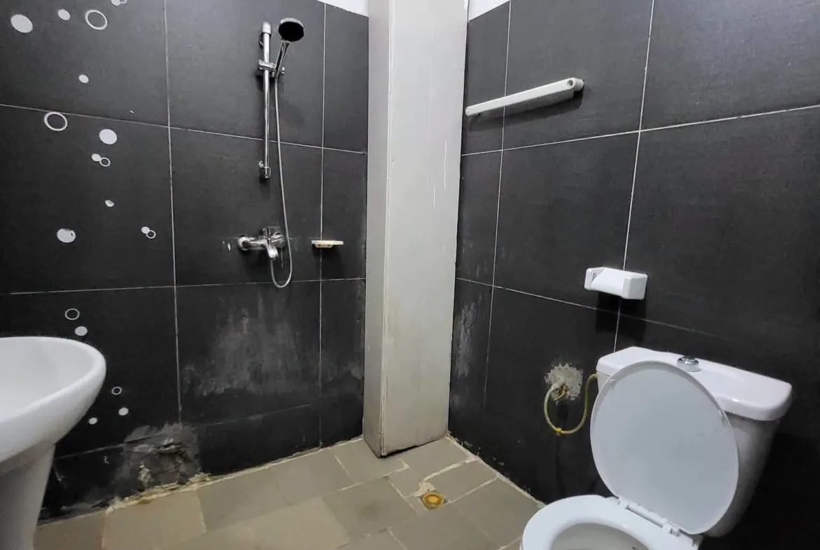 Appartement confortable 2 chambres à louer à Shell Nsimeyong