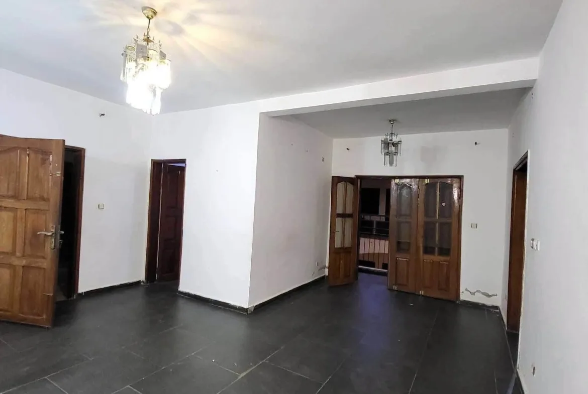 Appartement confortable 2 chambres à louer à Shell Nsimeyong