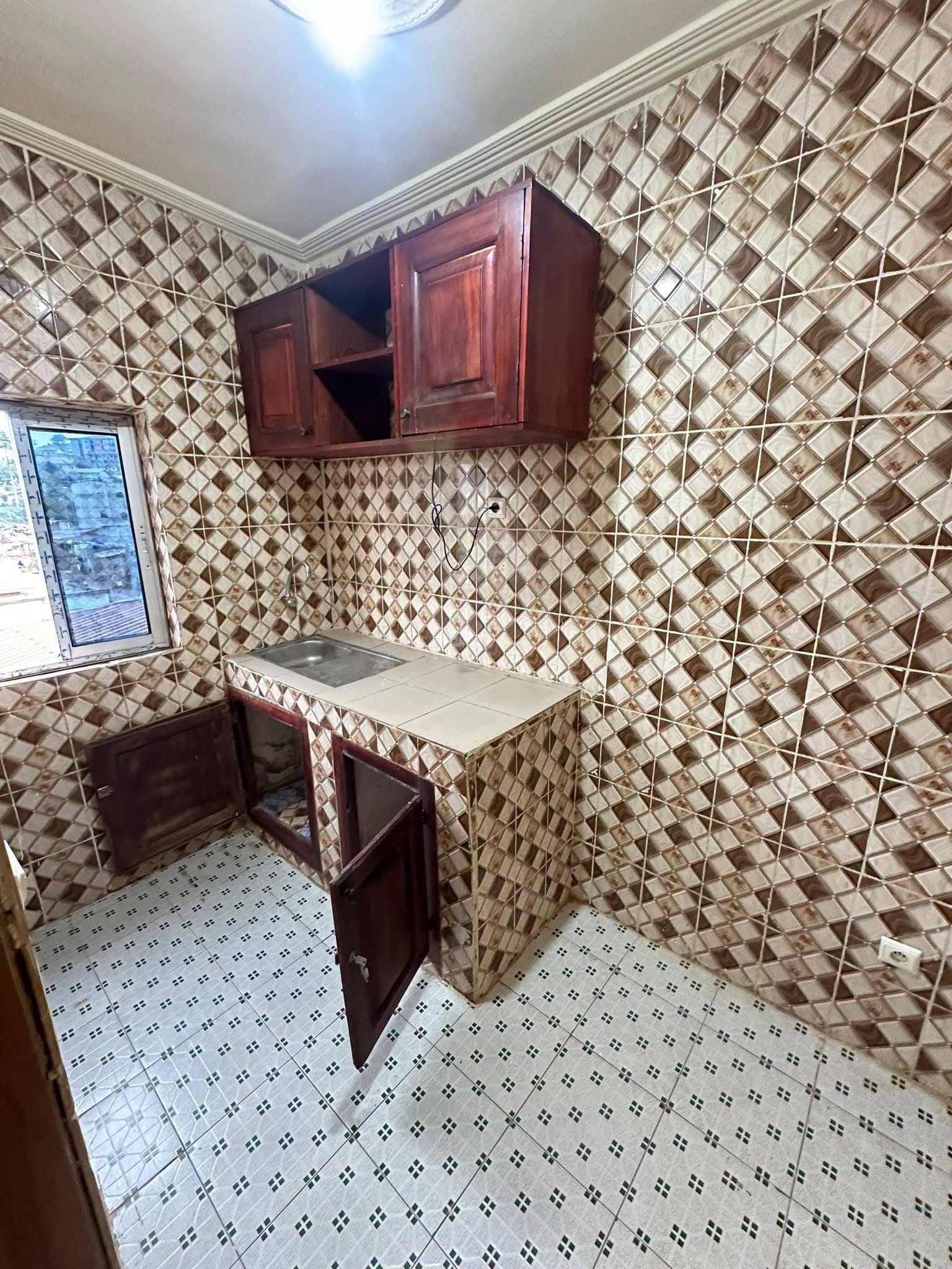 Magnifique studio moderne à Biyem-Assi Etoug Ebé