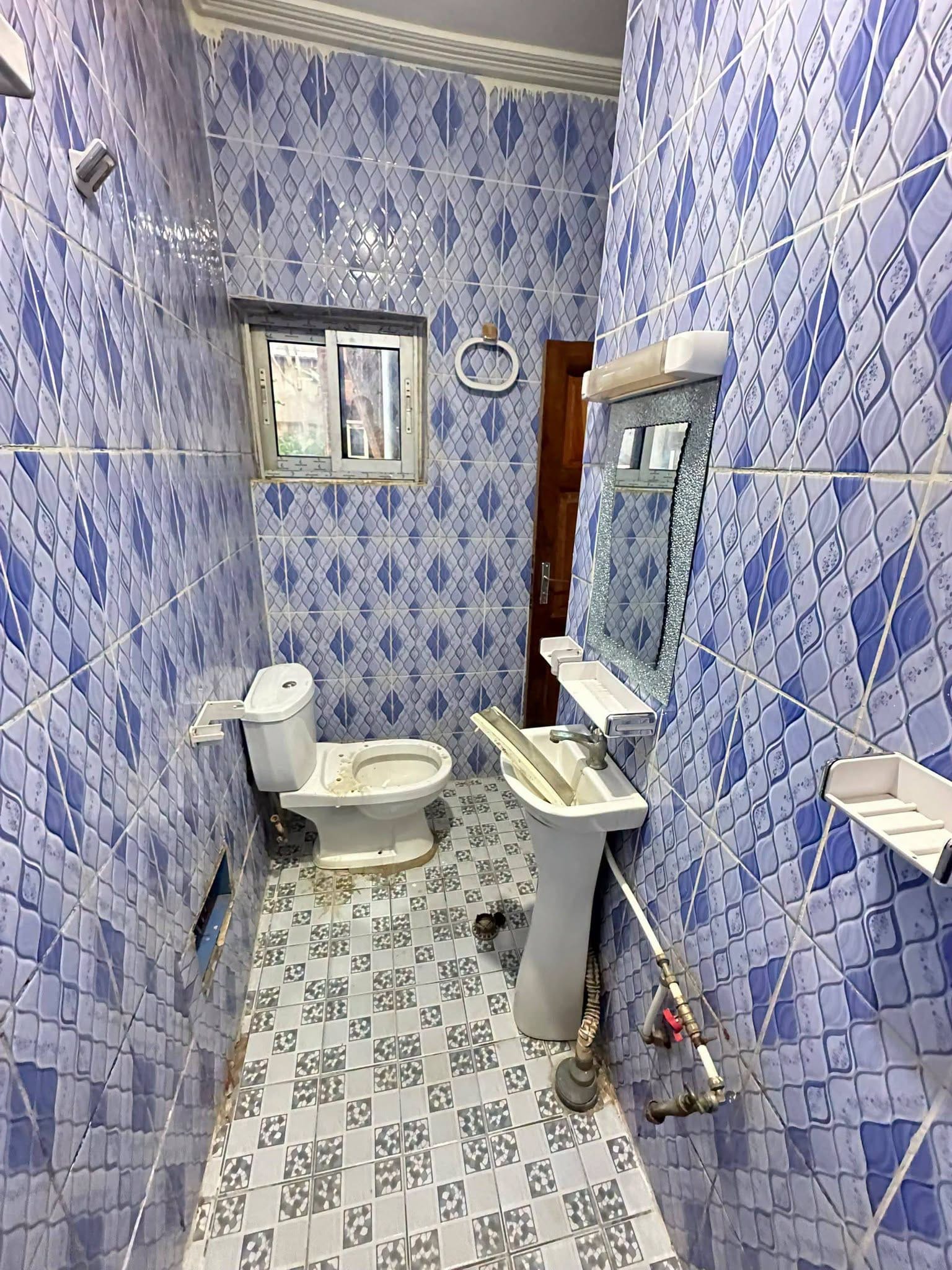 Magnifique studio moderne à Biyem-Assi Etoug Ebé
