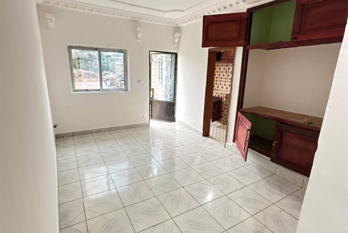 Magnifique studio moderne à Biyem-Assi Etoug Ebé