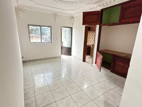 Magnifique studio moderne à Biyem-Assi Etoug Ebé