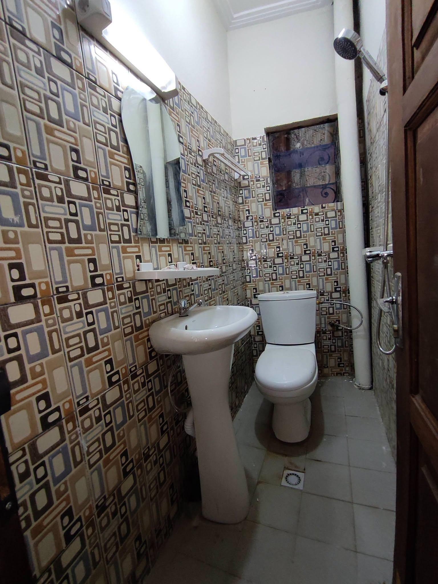 Studio moderne à louer à Simbock, Yaoundé 55000 FCFA