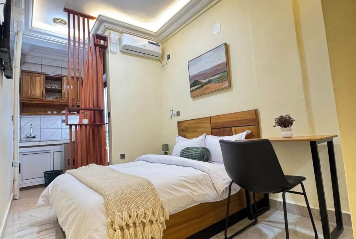 élegante chambre meublée et climatisée situé à Chapelle Obili