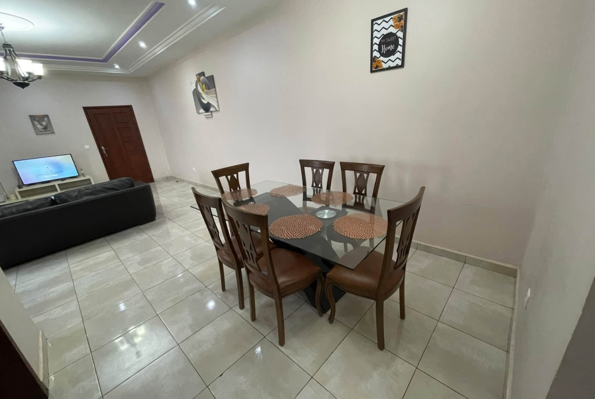 Appartement meublé Odza total borne 10 entrée ministre