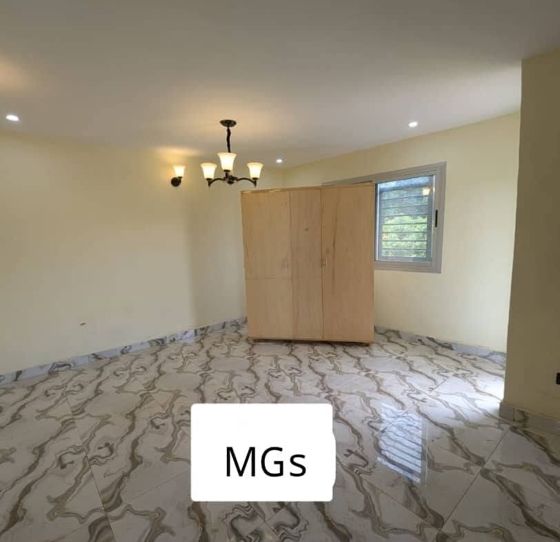 Appartement moderne 2 chambres Bafoussam Éveché