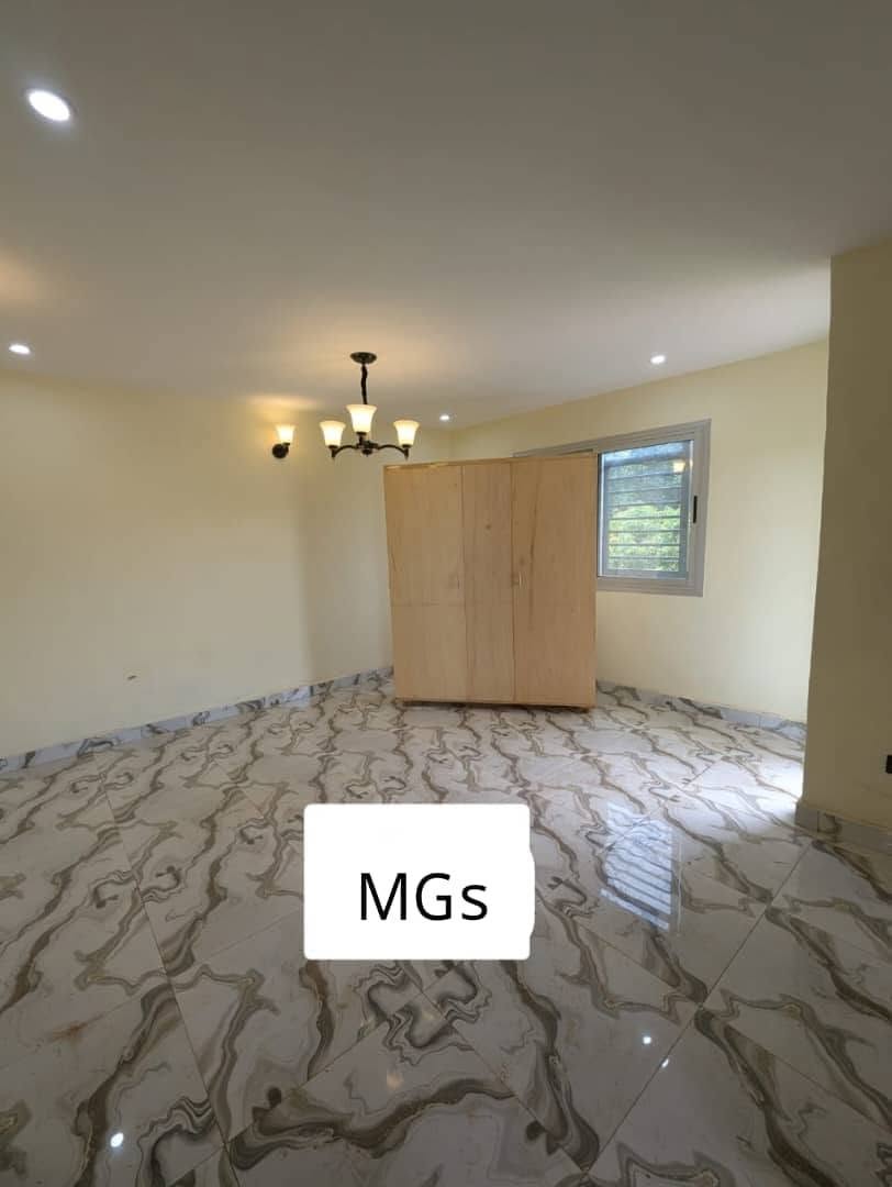 Appartement moderne 2 chambres Bafoussam Éveché