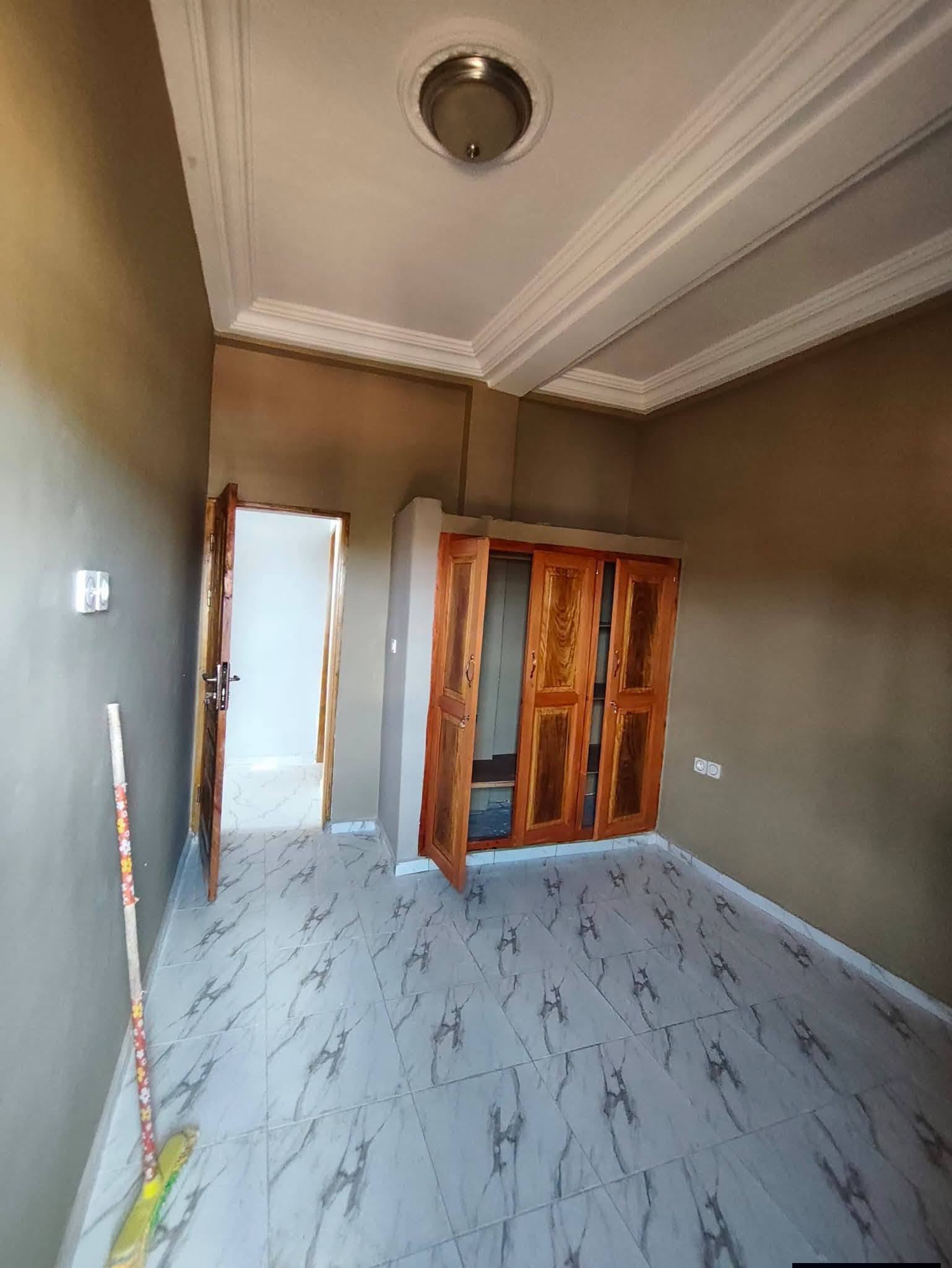 MAGNIFIQUE APPARTEMENT NEUF EMANA 100000 fcfa