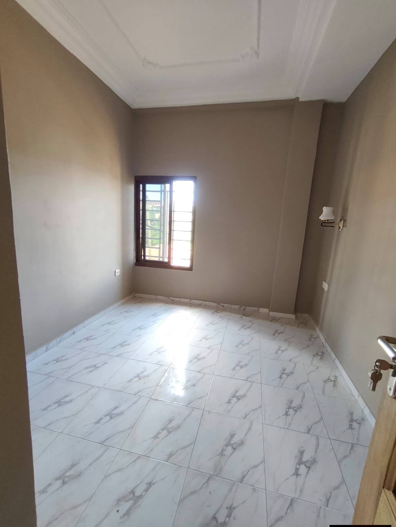 MAGNIFIQUE APPARTEMENT NEUF EMANA 100000 fcfa
