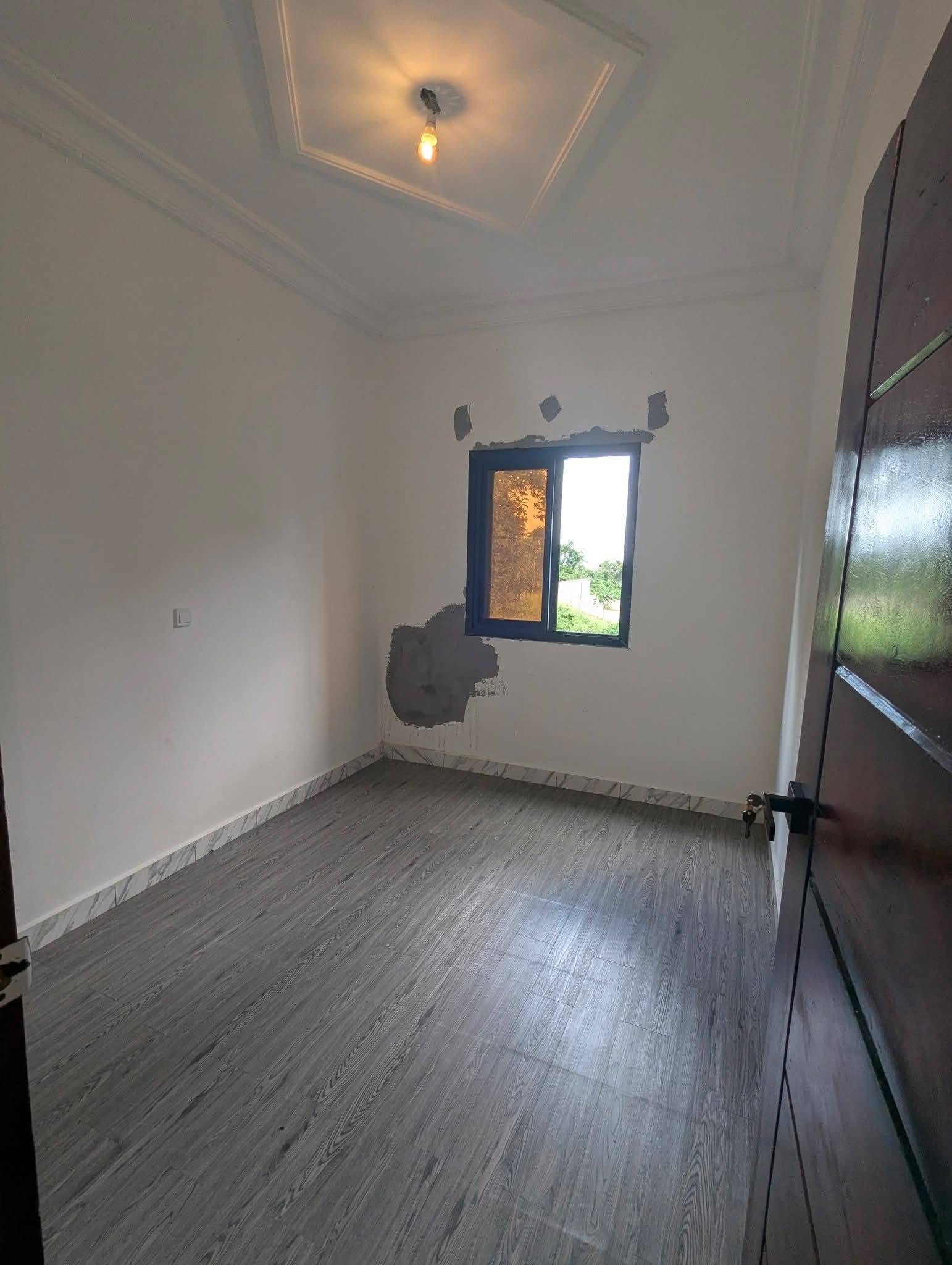 APPARTEMENT 3 CHAMBRES MESSASSI CARREFOUR 150000 FCFA