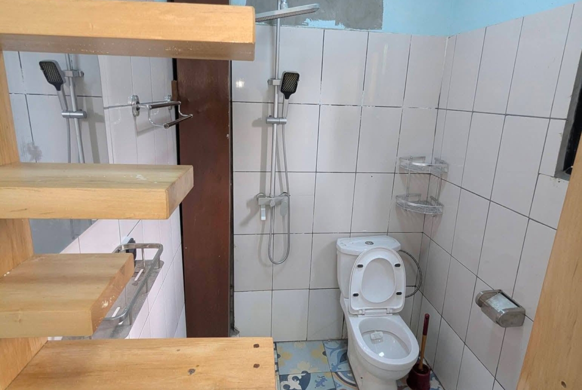 APPARTEMENT 3 CHAMBRES MESSASSI CARREFOUR 150000 FCFA