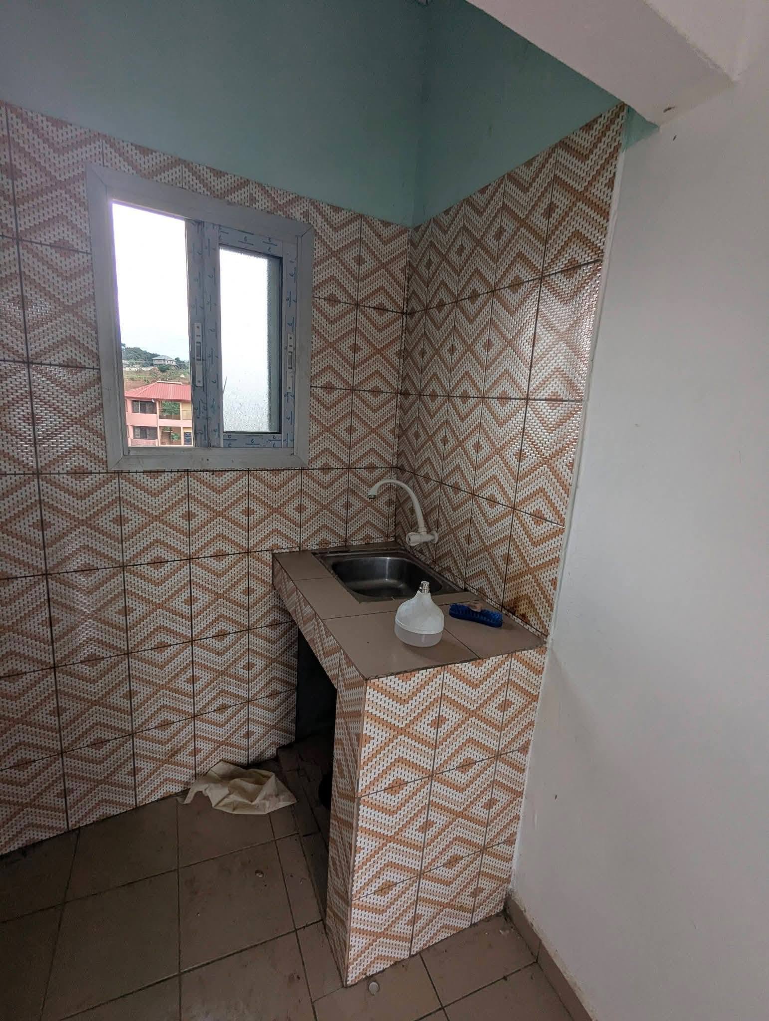 CHAMBRE MODERNE 25000 FCFA MESSASSI NYOM