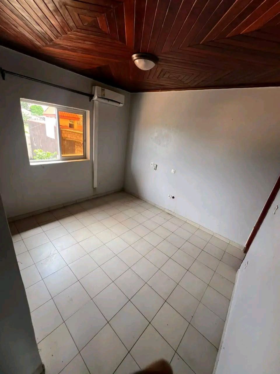 APPARTEMENT HAUT STANDING AU PETIT MARCHÉ FOUGEROL