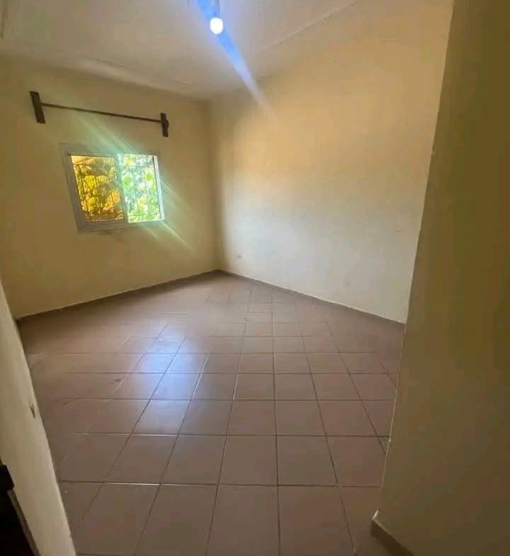 Appartement moderne à louer à Fougerole, Yaoundé 90000 fcfa